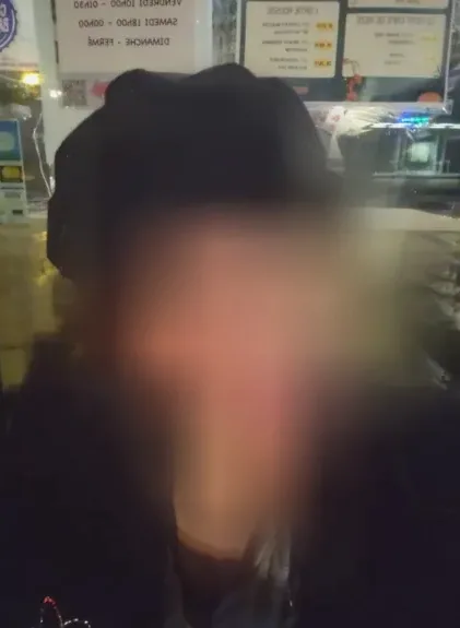 Alena, 35