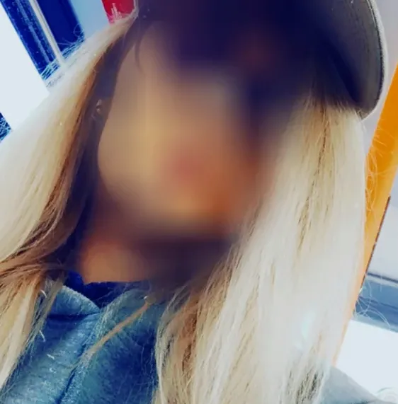 Fabienne, 28