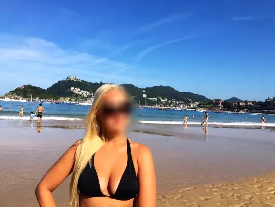 Lea, 35