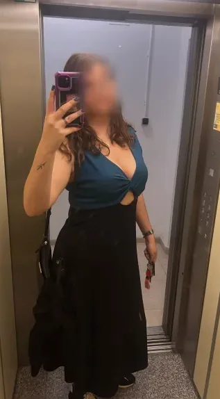 Simone, 35
