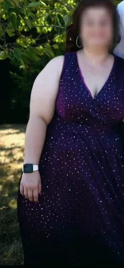 Vanessa, 29